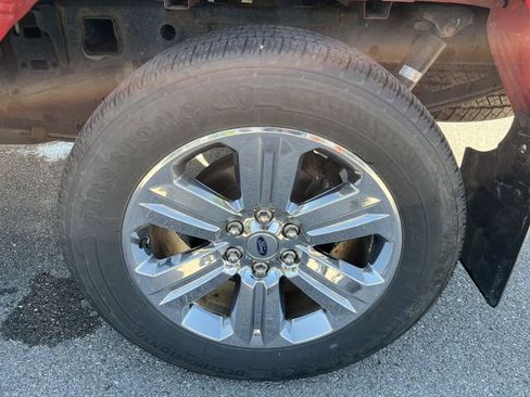 Used 2019 Ford F150 XLT w/ Equipment Group 302A Luxury AWD/4WD image 19