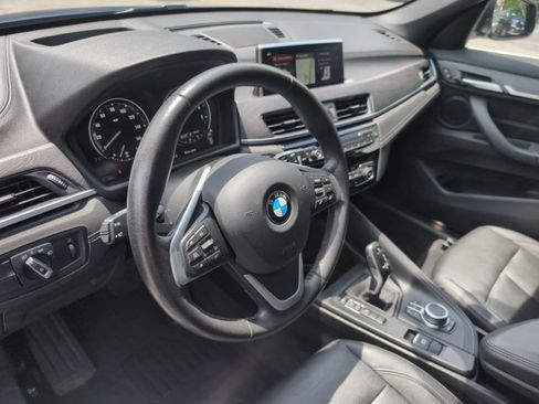 Used 2021 BMW X1 sDrive28i w/ Premium Package FWD image 9