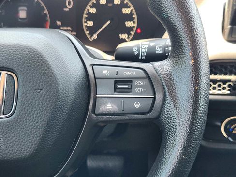 Used 2023 Honda HR-V LX image 28