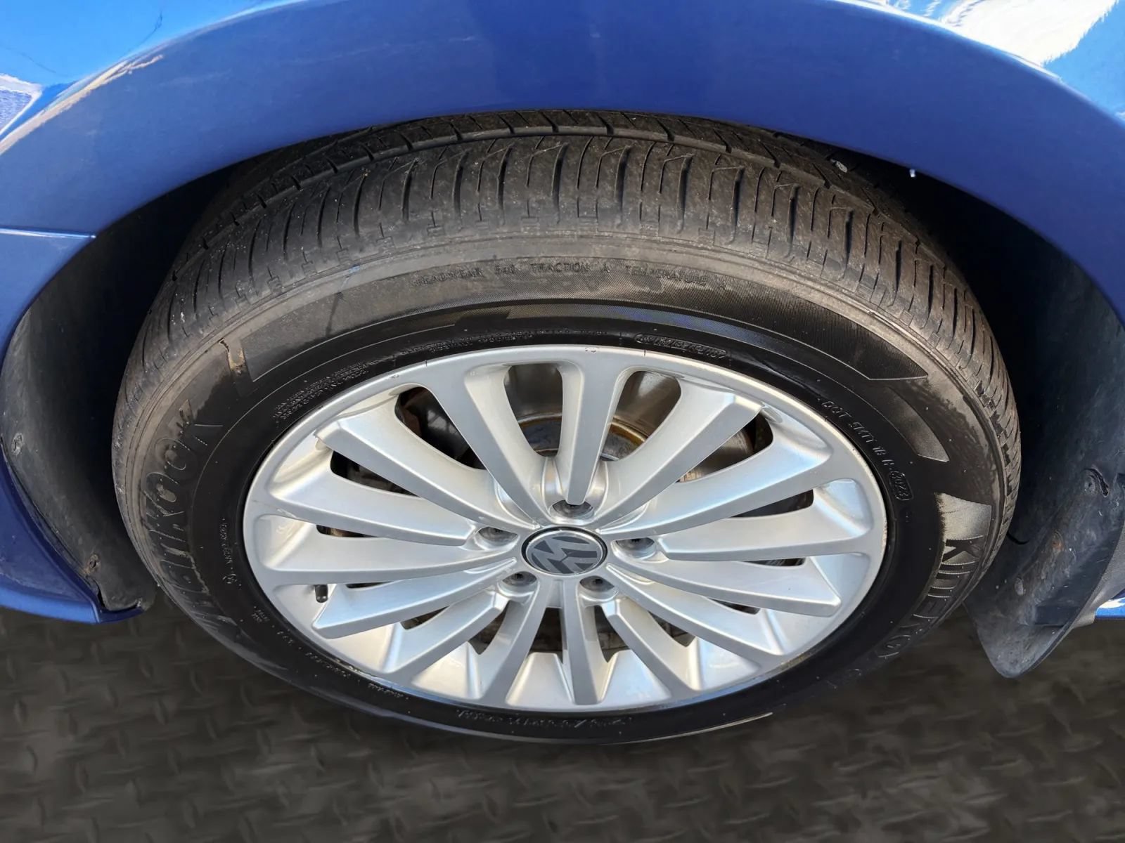 Used 2016 Volkswagen Passat 1.8T SE FWD image 36
