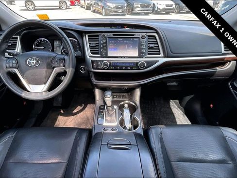 Used 2016 Toyota Highlander Limited FWD image 7