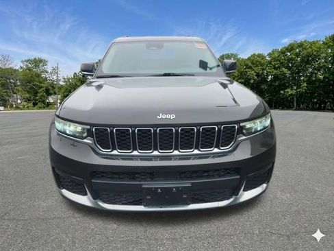 Used 2022 Jeep Grand Cherokee L Limited AWD/4WD image 3