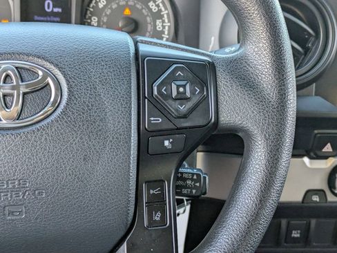 Used 2020 Toyota Tacoma SR w/ SR Convenience Package image 23