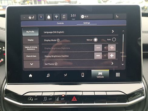 New 2026 Jeep Compass Latitude image 21