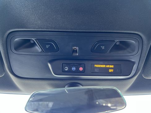 Used 2019 Chevrolet Camaro LT w/ RS Package image 29