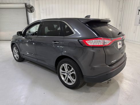 Used 2018 Ford Edge Titanium w/ Equipment Group 301A image 3