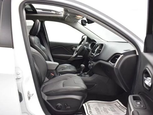 Used 2022 Jeep Cherokee Limited AWD/4WD image 17