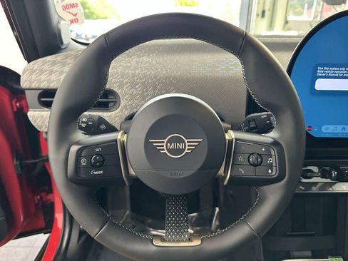 Certified 2025 MINI Cooper S image 15