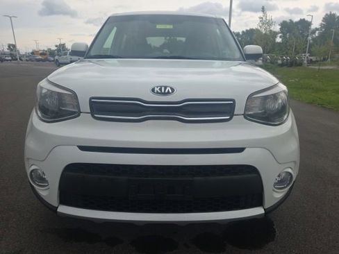 Used 2017 Kia Soul + FWD image 3