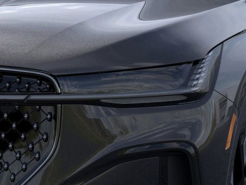 New 2025 Lincoln Nautilus Reserve w/ Jet Appearance Package image 18