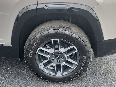 New 2026 GMC Terrain AT4 w/ Convenience Package III image 8