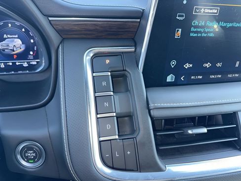 Used 2024 Chevrolet Tahoe Premier RWD image 19