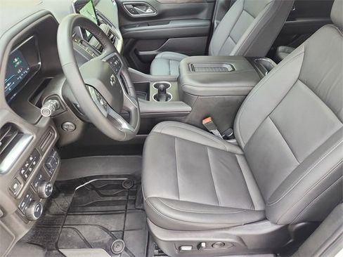 Certified 2024 Chevrolet Tahoe Z71 w/ Luxury Package image 20