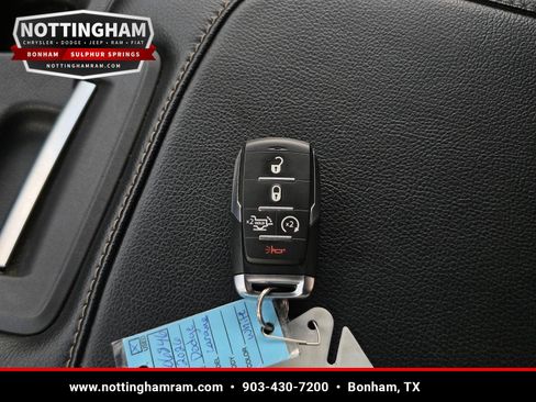Used 2026 RAM 2500 Laramie AWD/4WD image 36