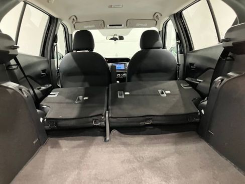 Used 2019 Nissan Kicks S image 35