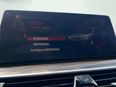 Used 2019 BMW 530i RWD image 51