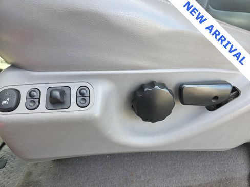 Used 2001 Ford F350 Lariat image 10