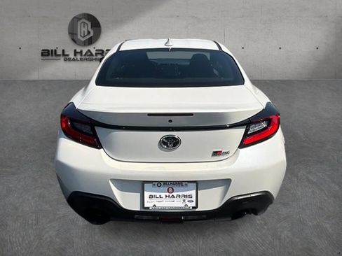 Used 2025 Toyota GR86 w/ Performance Package RWD image 7