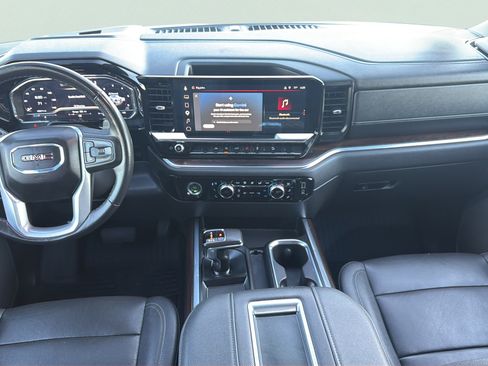 Used 2022 GMC Sierra 1500 SLT w/ SLT Convenience Package AWD/4WD image 13