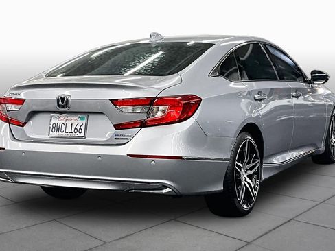 Used 2021 Honda Accord Touring image 12