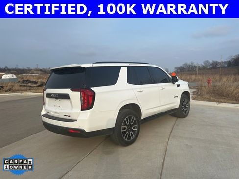 Used 2024 GMC Yukon AT4 w/ AT4 Premium Package image 3