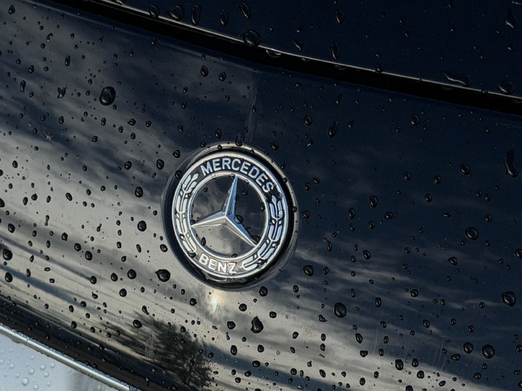 Used 2025 Mercedes-Benz C 300 Sedan image 32