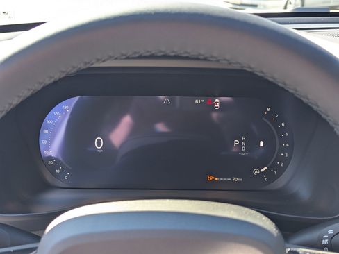 New 2026 Volvo XC40 B5 Ultra w/ Protection Package Premier image 13