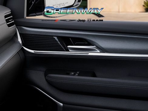 New 2026 Jeep Grand Wagoneer 4WD w/ Premium Group I image 25