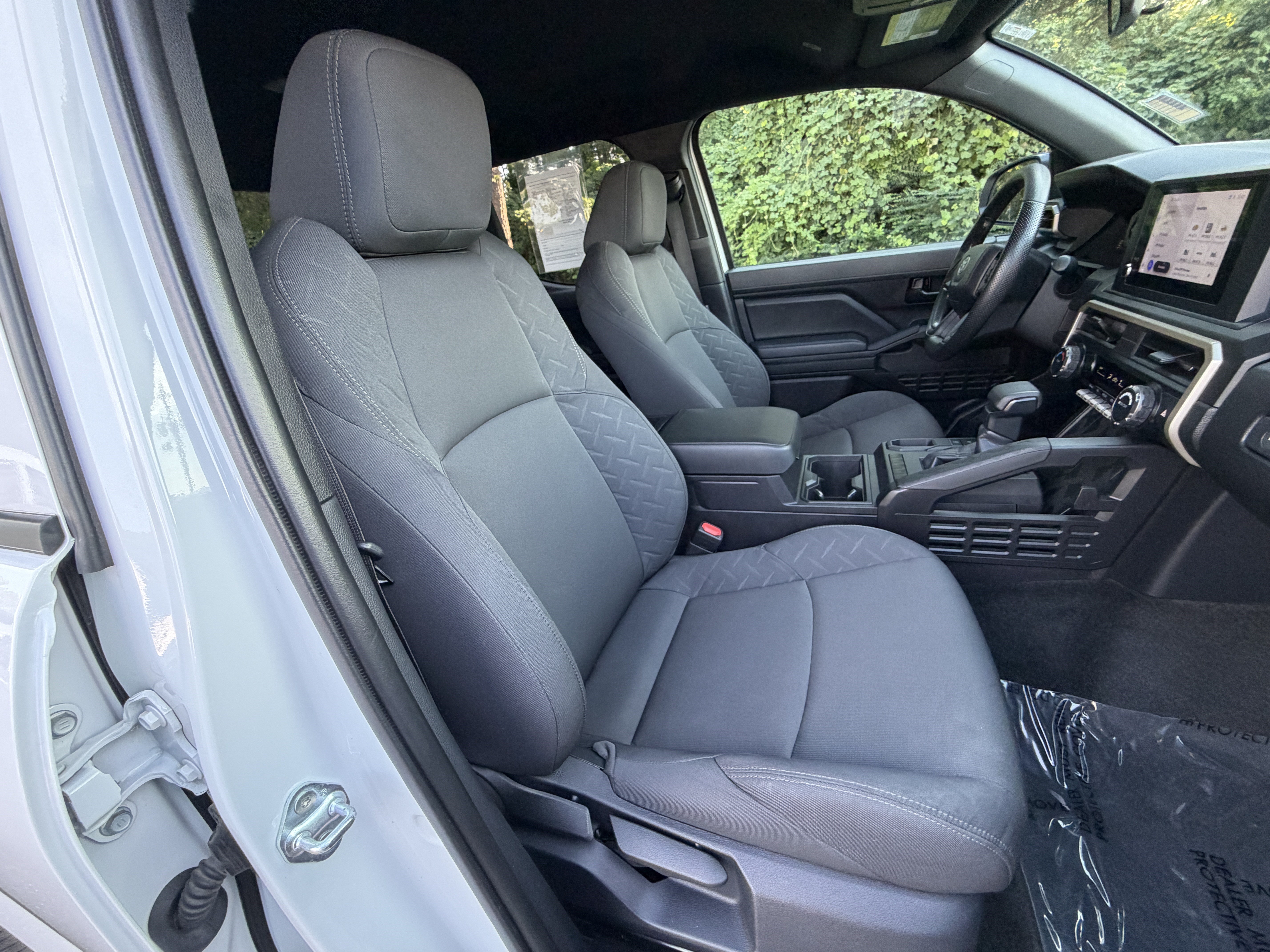 Used 2024 Toyota Tacoma SR RWD image 18