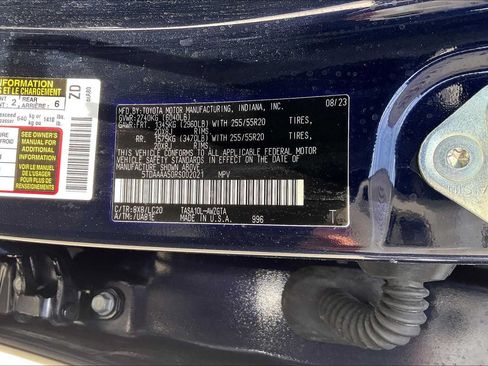 Used 2024 Toyota Grand Highlander FWD image 35
