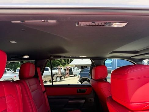Used 2026 Toyota Sequoia TRD Pro AWD/4WD image 92