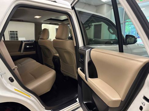 Used 2019 Toyota 4Runner Limited AWD/4WD image 27