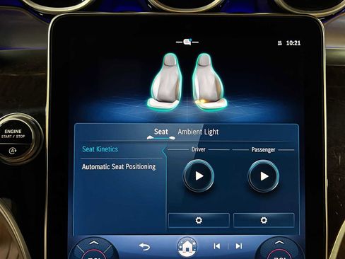 Certified 2025 Mercedes-Benz GLC 300 4MATIC image 33