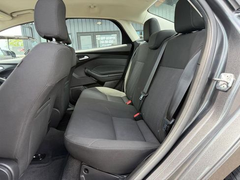 Used 2017 Ford Focus SE FWD image 14