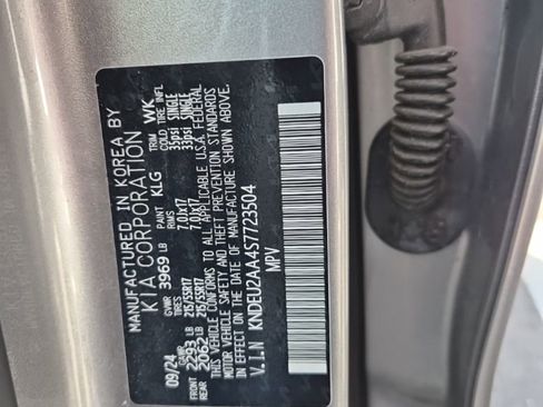 Used 2025 Kia Seltos S image 9