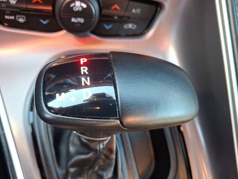 Used 2022 Dodge Challenger GT image 15