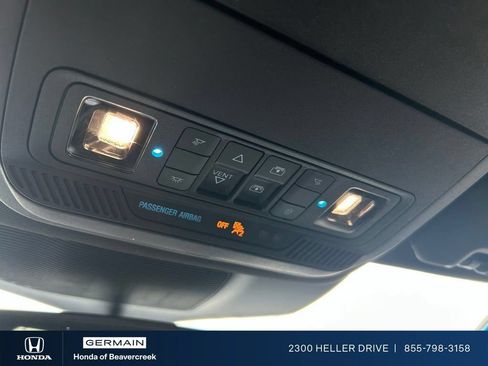 Used 2024 Ford Explorer Platinum w/ Technology Package AWD/4WD image 23