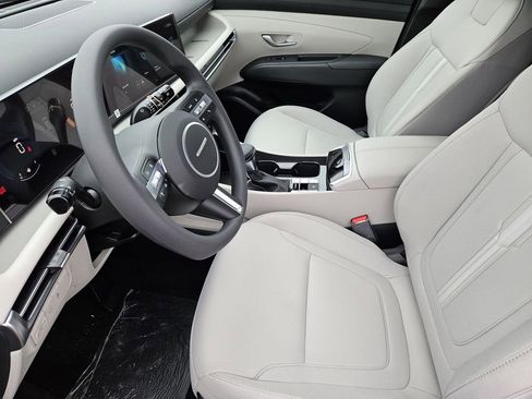 New 2026 Hyundai Tucson SEL FWD image 13