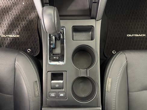 Used 2019 Subaru Outback 2.5i Limited w/ Popular Package #2 image 24