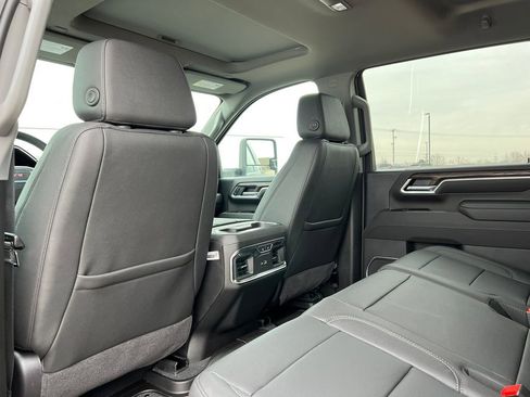 New 2026 GMC Sierra 2500 SLT w/ SLT Premium Package AWD/4WD image 42