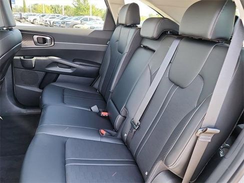 New 2026 Kia Sorento EX image 16