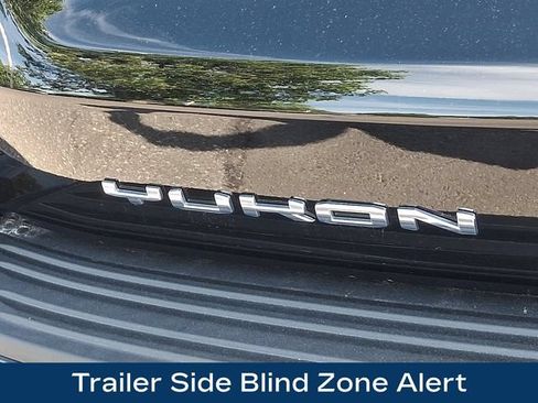Used 2023 GMC Yukon Denali Ultimate AWD/4WD image 37