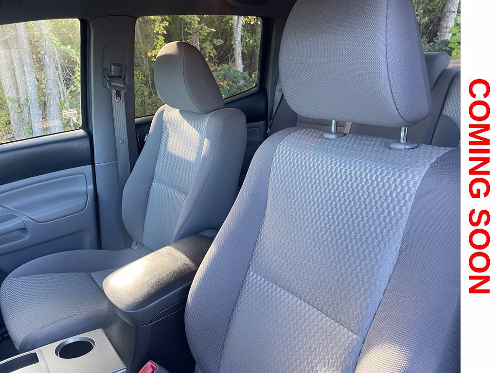 Used 2015 Toyota Tacoma 4x4 Double Cab w/ SR5 Package image 12
