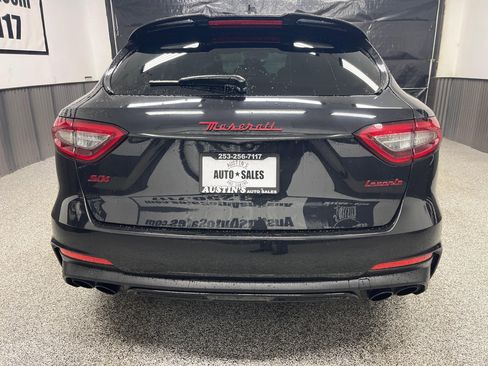 Used 2020 Maserati Levante S GranSport image 4