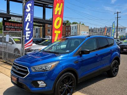 Used 2017 Ford Escape SE w/ SE Sport Appearance Package