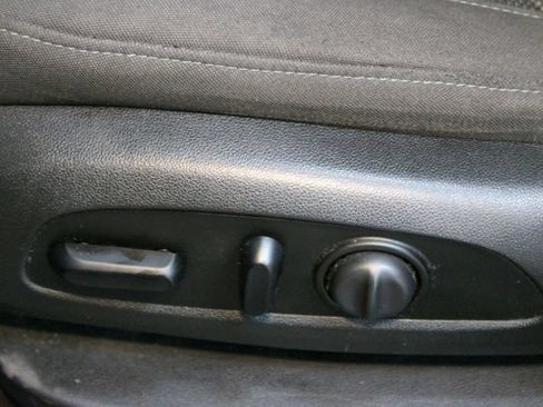 Used 2019 Chevrolet Blazer LT AWD/4WD image 19