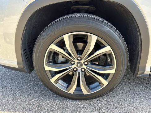 Used 2019 Lexus RX 350 AWD image 11