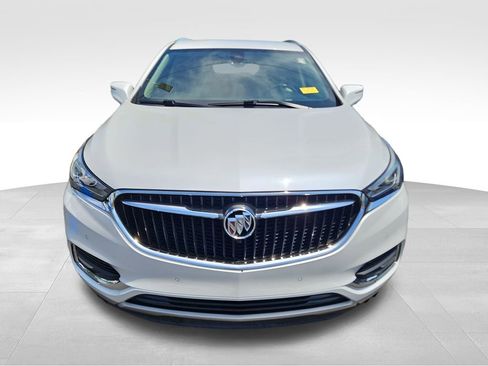 Used 2018 Buick Enclave Premium w/ Trailering Package image 2