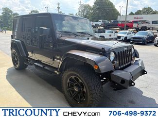 Used 2013 Jeep Wrangler Unlimited Sahara w/ Connectivity Group AWD/4WD video 1