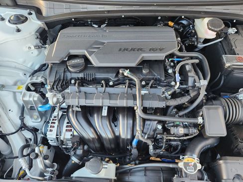 New 2026 Hyundai Elantra SEL Sport FWD image 31